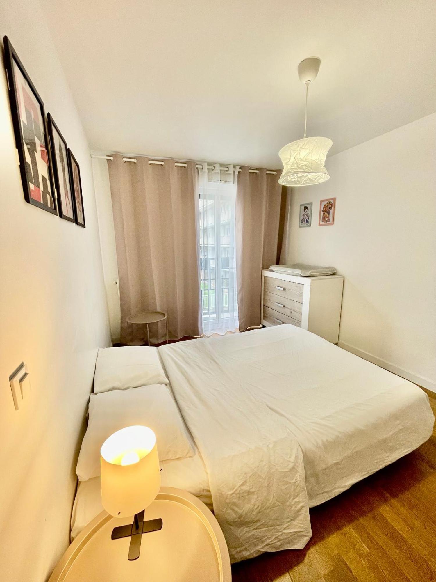 Sweet Escape Paris Centre - 3 Bds- Terrasse - Stade De France - Montmartre Saint-Ouen  Ngoại thất bức ảnh
