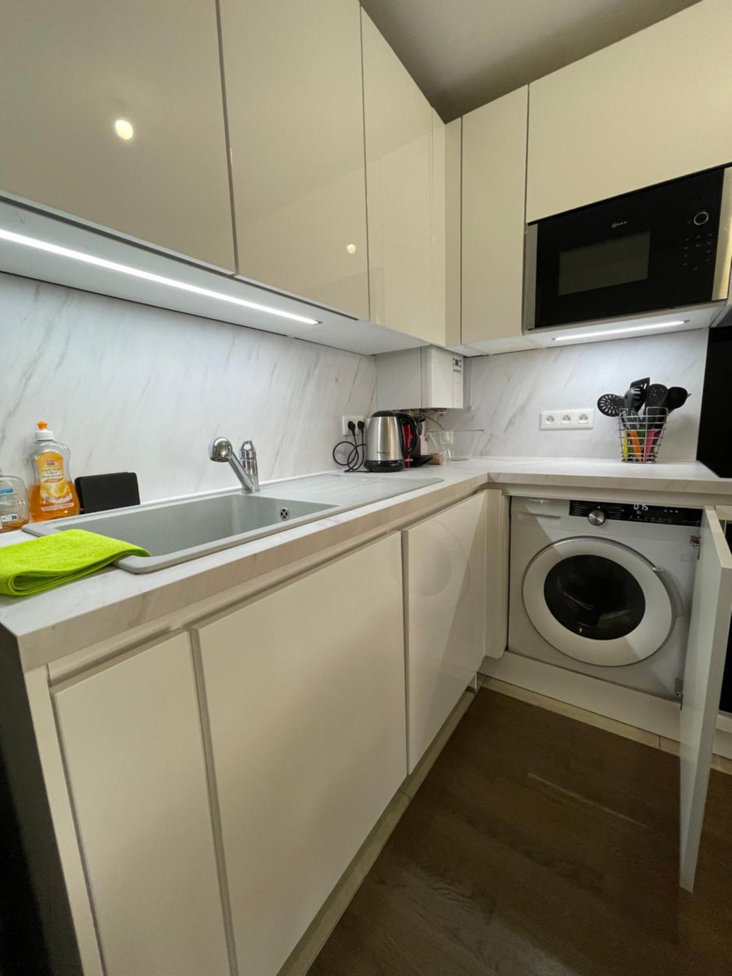 Sweet Escape Paris Centre - 3 Bds- Terrasse - Stade De France - Montmartre Saint-Ouen  Ngoại thất bức ảnh