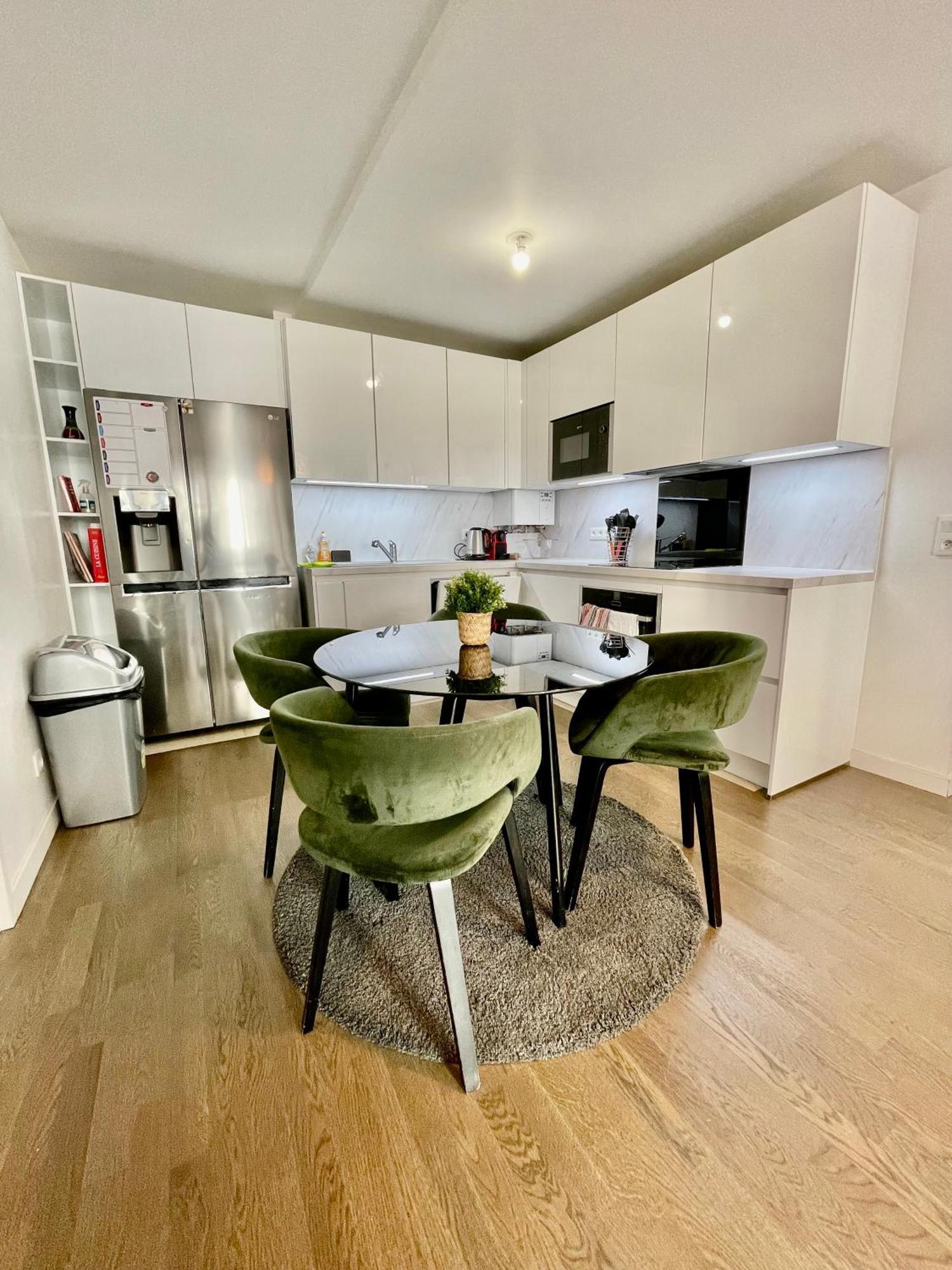 Sweet Escape Paris Centre - 3 Bds- Terrasse - Stade De France - Montmartre Saint-Ouen  Ngoại thất bức ảnh